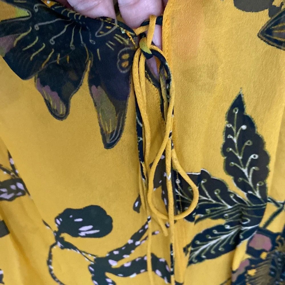 NWT Dorothee Schumacher Floral Transparencies silk top small size 1 - Picture 4 of 5